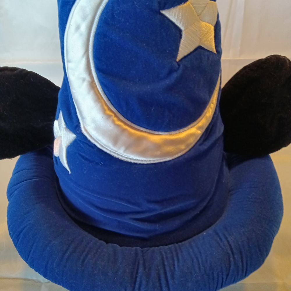 Disney Hat - Picture 7 of 8